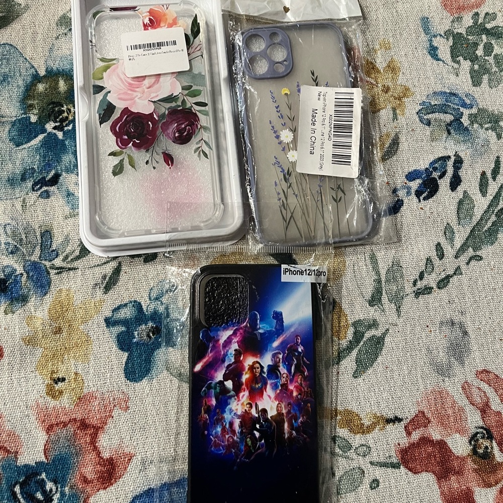 3 Brand new iPhone cases
